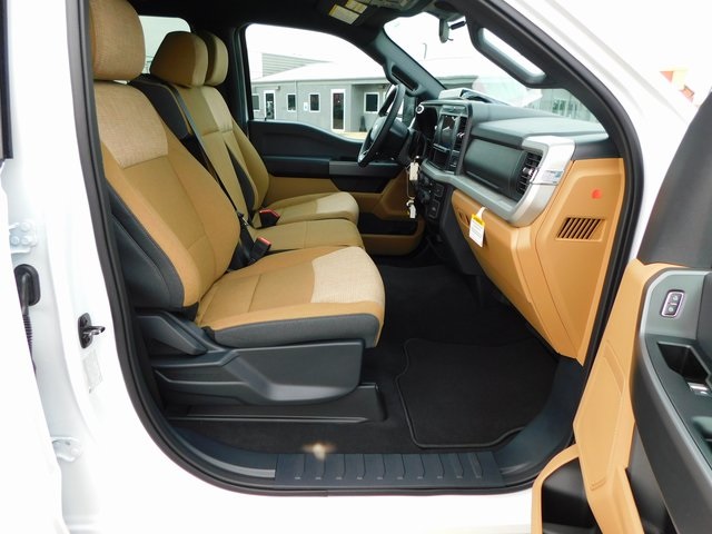 2025 Ford F-350 XLT photo 21