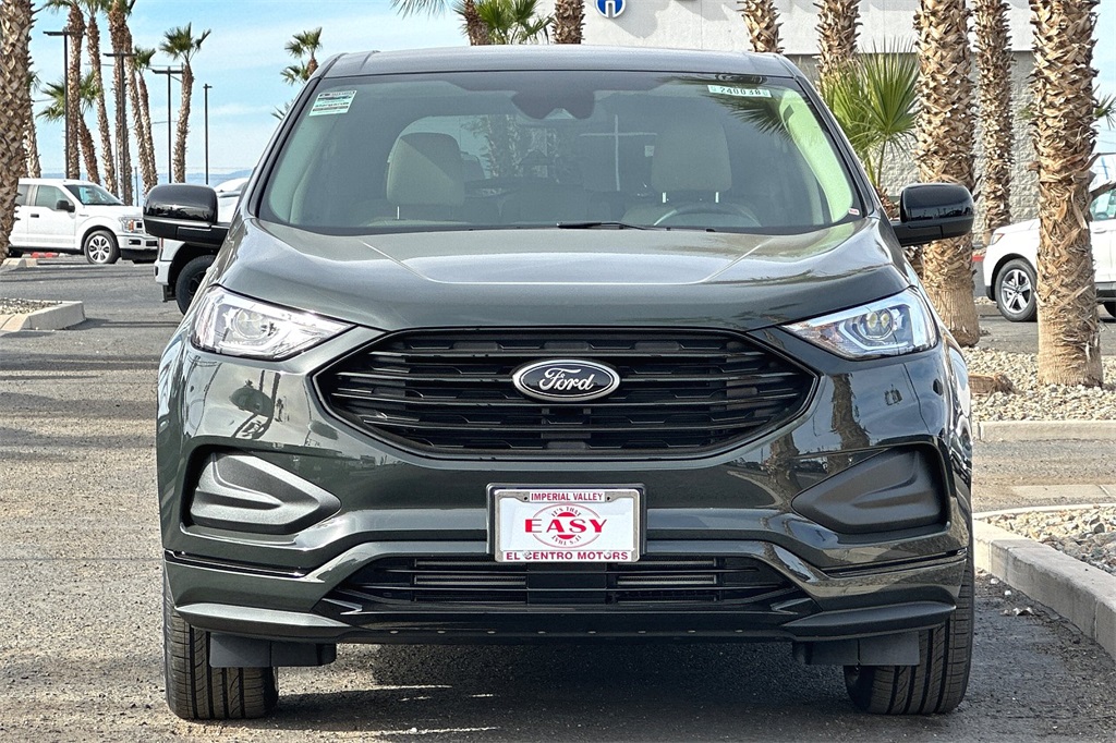 2024 Ford Edge SE photo 6