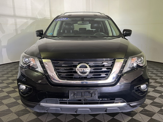 2020 Nissan Pathfinder SL photo 2