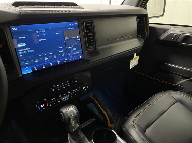 2024 Ford Bronco Badlands photo 13
