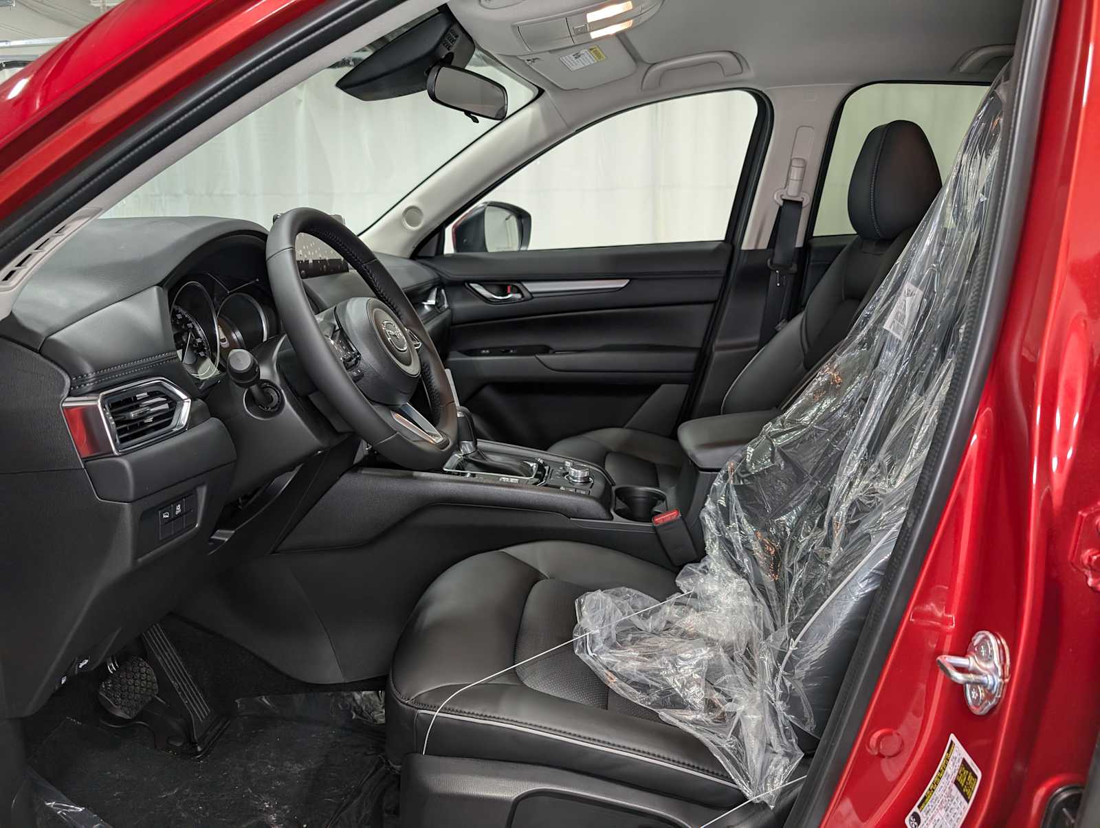 2025 Mazda CX-5 2.5 Select photo 4