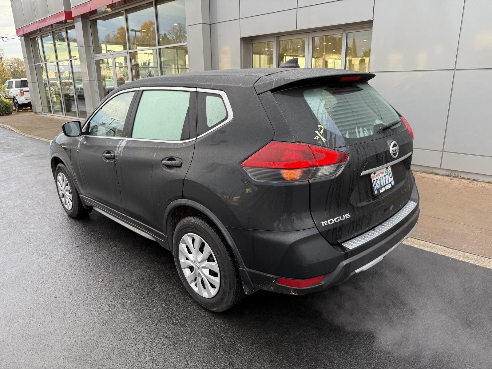 2020 Nissan Rogue S photo 3