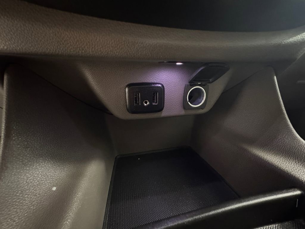 2020 Chevrolet Traverse Cloth photo 26