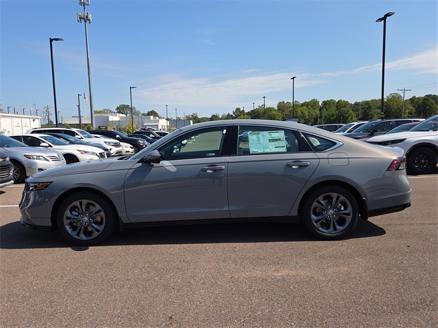 2025 Honda Accord Hybrid EX-L photo 2