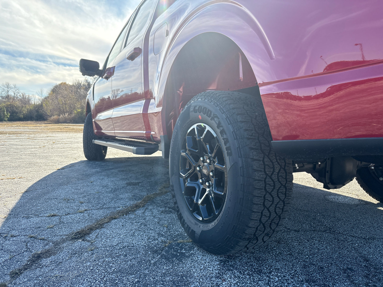 2025 Ford F-150 XLT photo 3