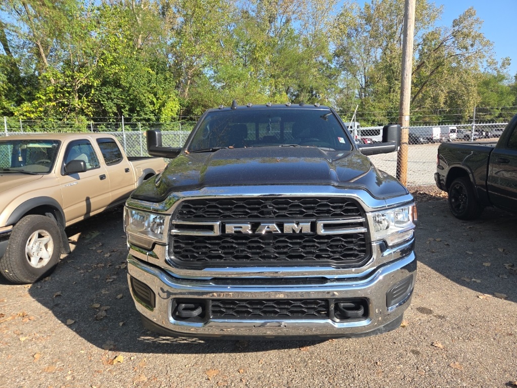 2022 Ram 2500 Tradesman photo 2