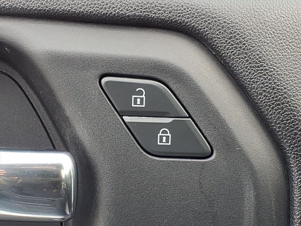 2022 CHEVROLET SILVERADO HD - Image 11