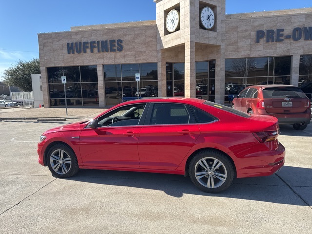 2019 Volkswagen Jetta R-Line