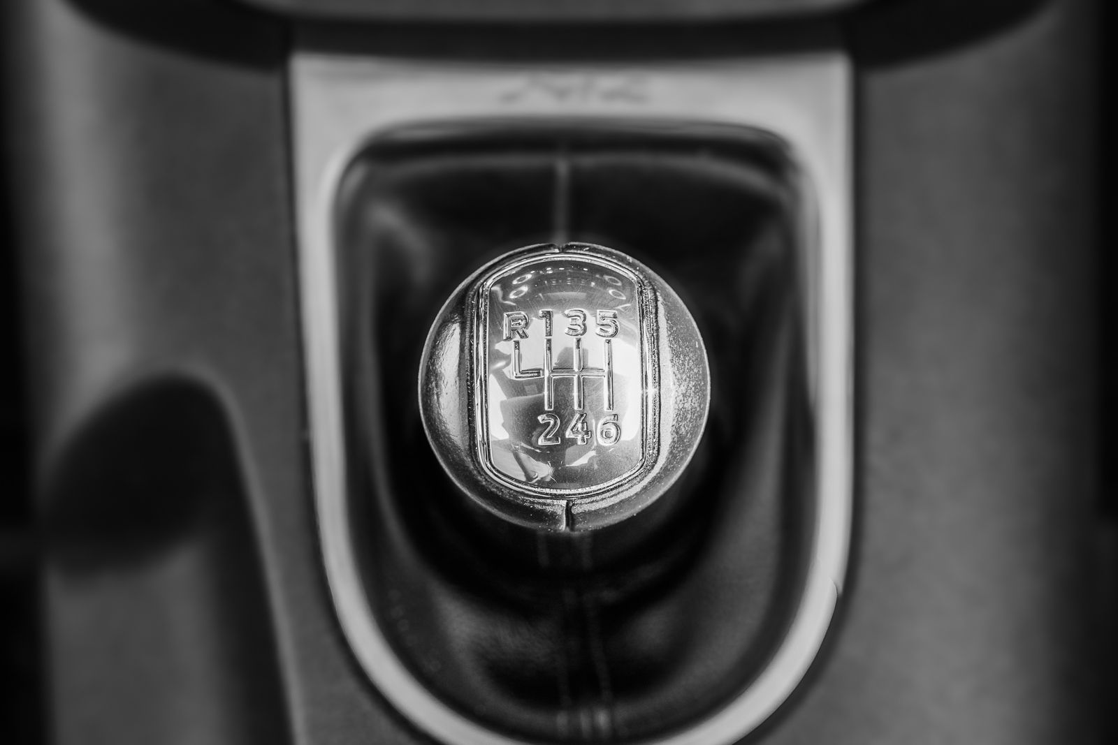 2021 Ford Mustang GT photo 27