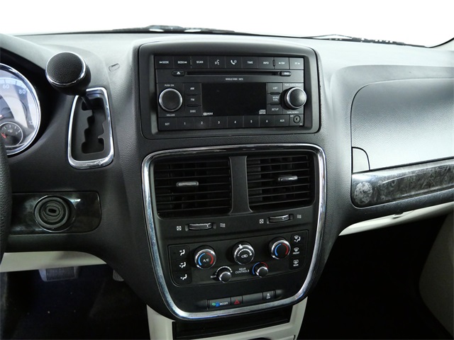 2012 Dodge Grand Caravan SE photo 17