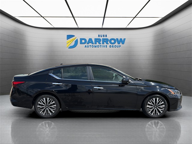 2023 Nissan Altima 2.5 SV photo 6