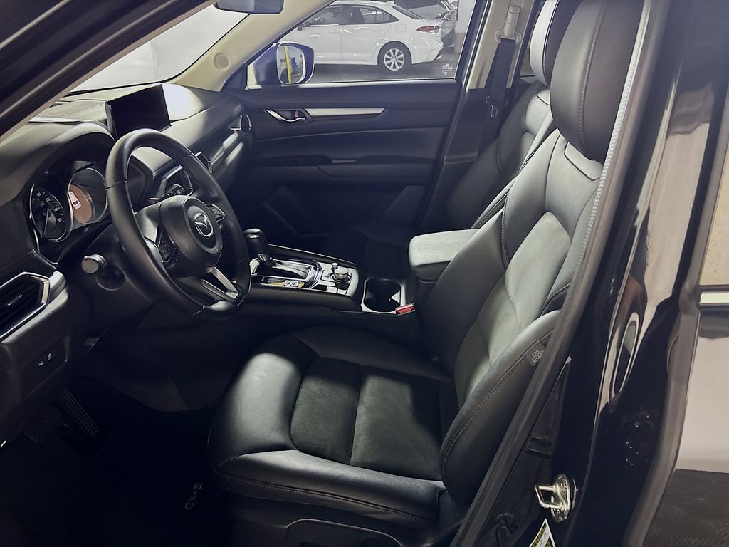 2021 Mazda CX-5 Touring photo 11