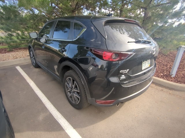 2018 Mazda CX-5 Touring photo 2