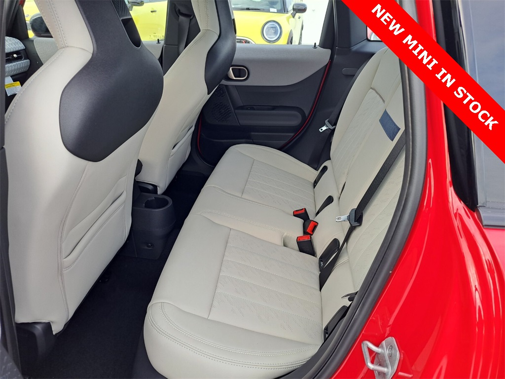 2025 Mini Cooper 4 Door Hardtop Signature photo 10