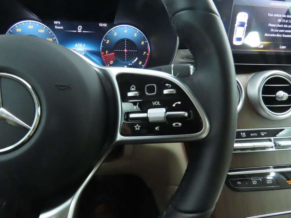 2022 Mercedes Benz GLC 300 photo 12
