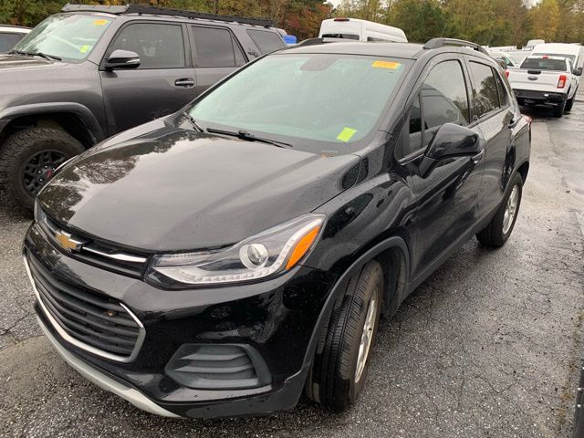 2021 Chevrolet Trax LT photo 3