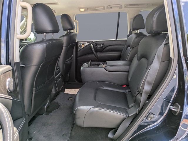 2020 Infiniti QX80 Luxe photo 11