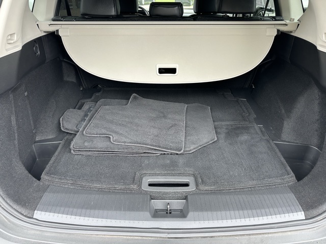 2022 Nissan Rogue SL photo 20