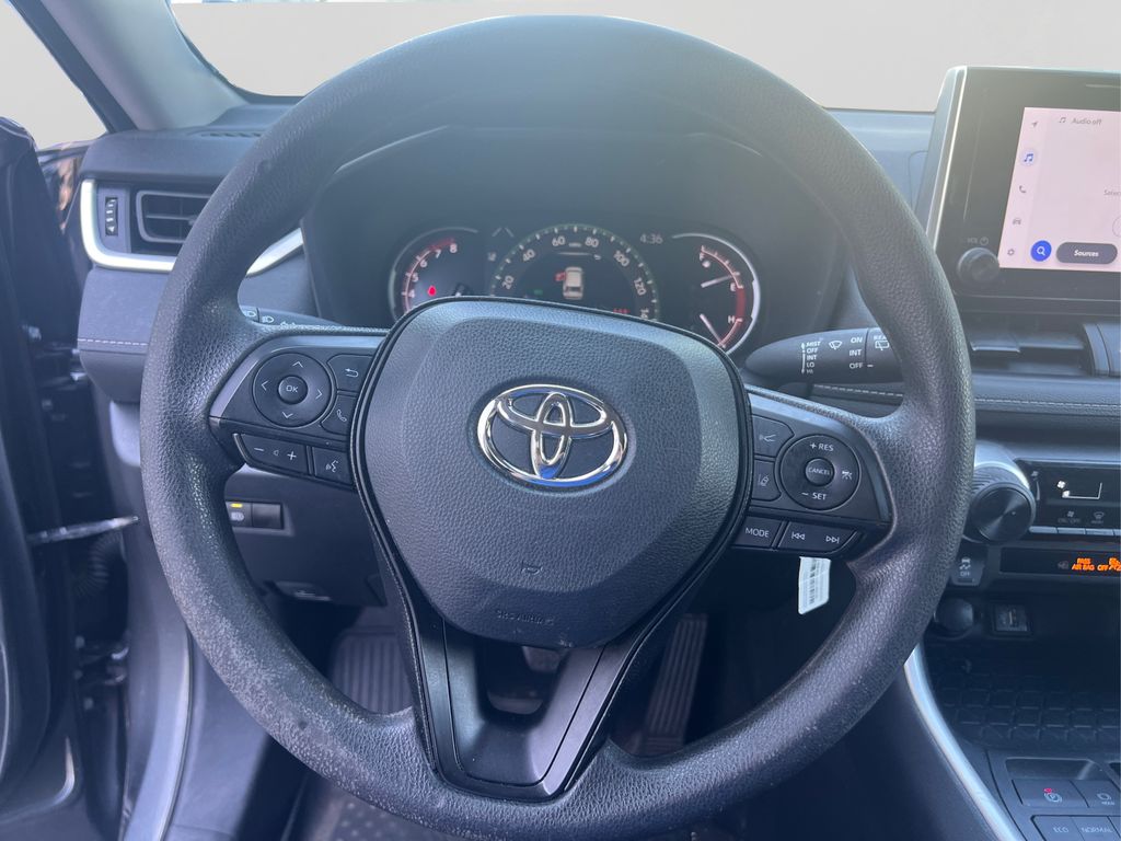 2024 Toyota RAV4 LE photo 22