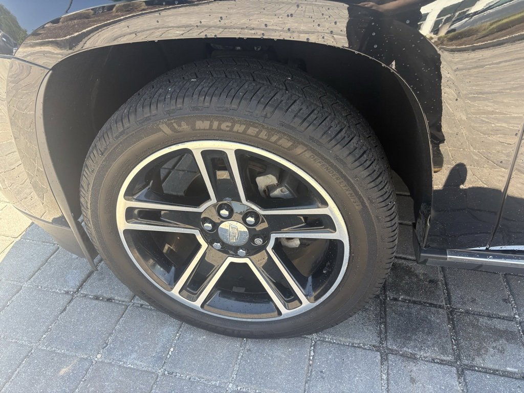 2015 Cadillac Escalade Premium photo 9