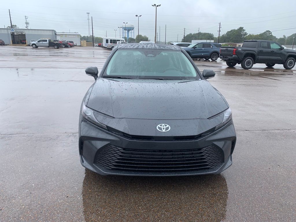 2026 Toyota Camry LE photo 2