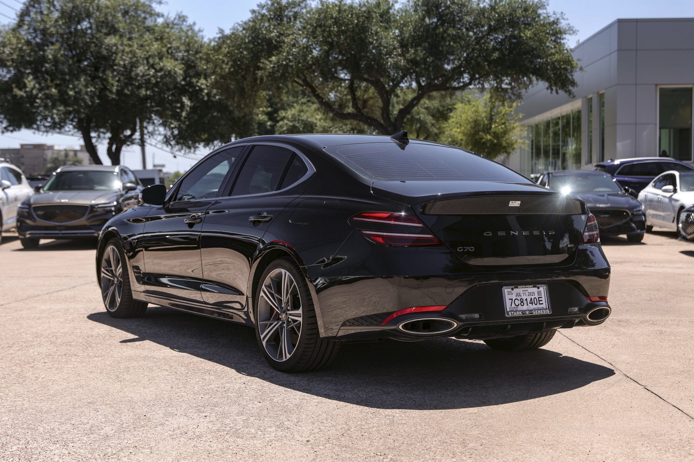 2025 Genesis G70 3.3T Sport Advanced photo 5