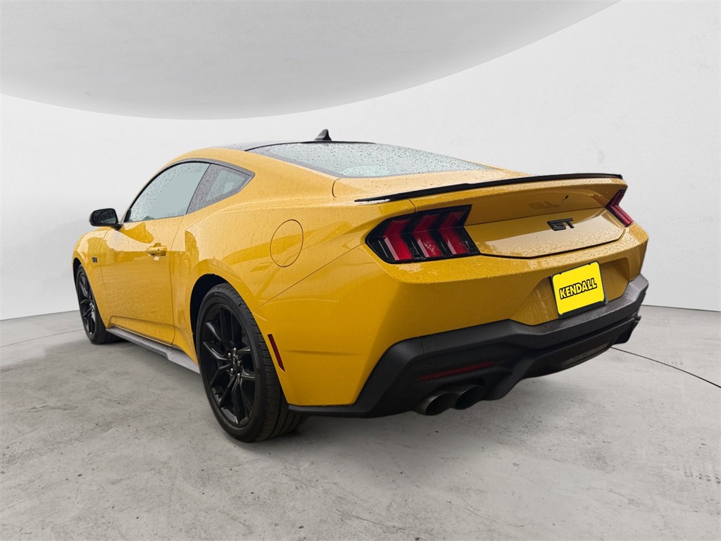 2024 Ford Mustang GT Premium photo 2