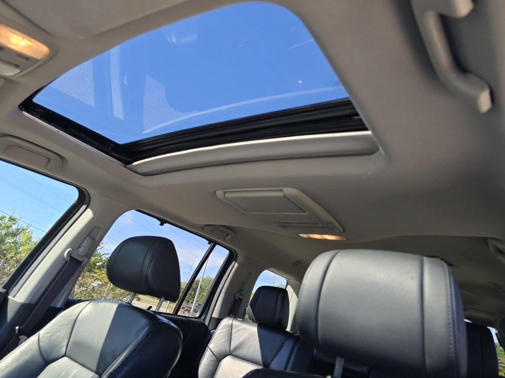 2012 Honda Pilot Touring photo 3