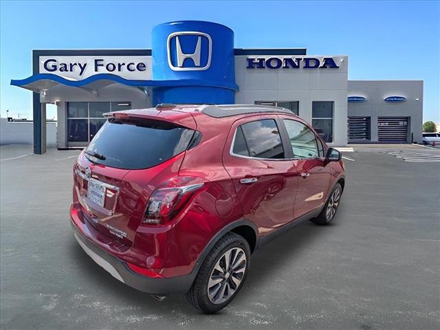 2022 Buick Encore Preferred photo 2
