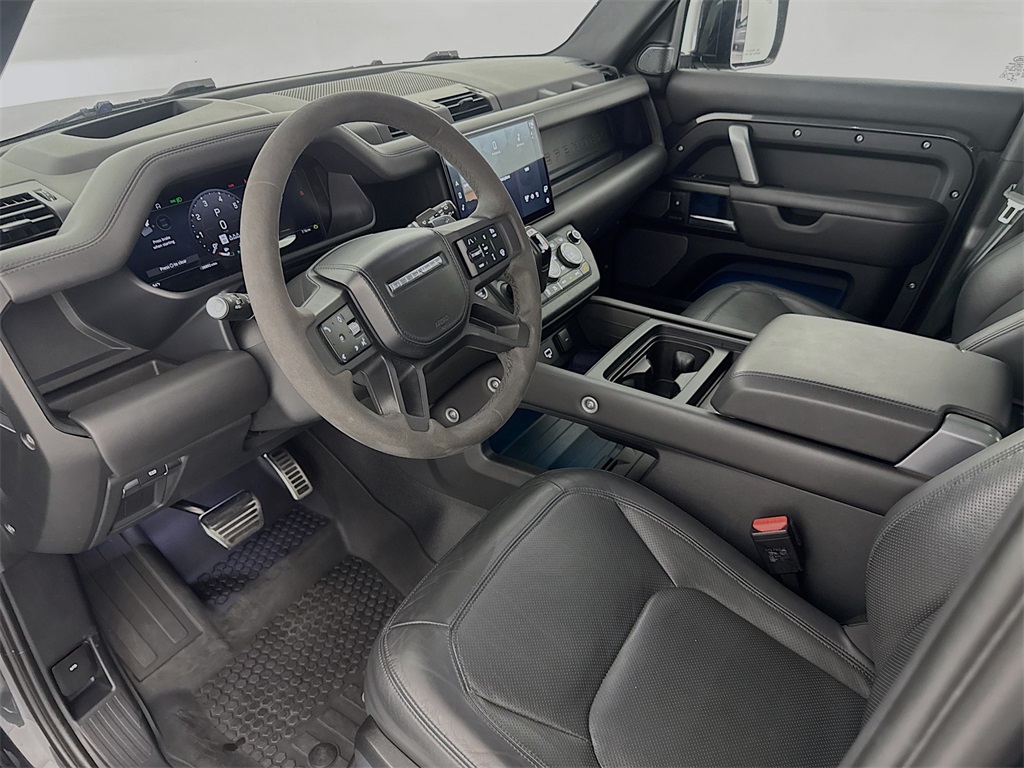 2023 Land Rover Defender 110 Carpathian Edition photo 9