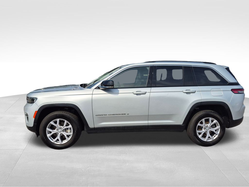 2022 Jeep Grand Cherokee Limited photo 3