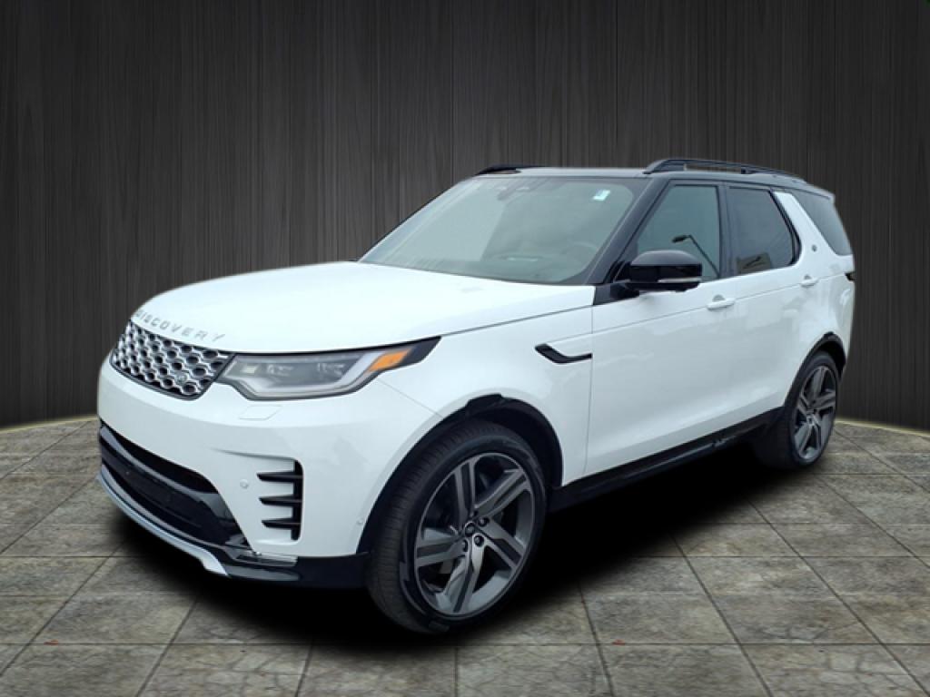 2026 Land Rover Discovery Gemini Edition's photo