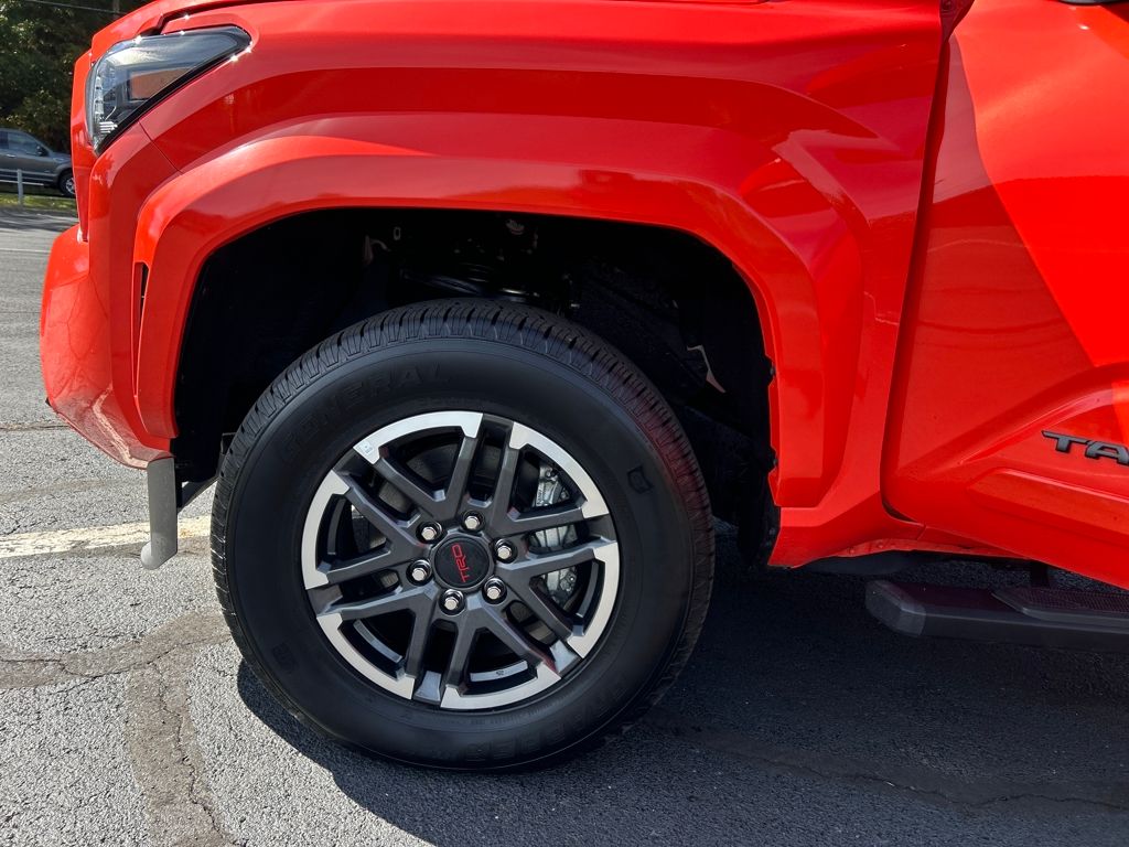 2024 Toyota Tacoma 4x4 photo 25