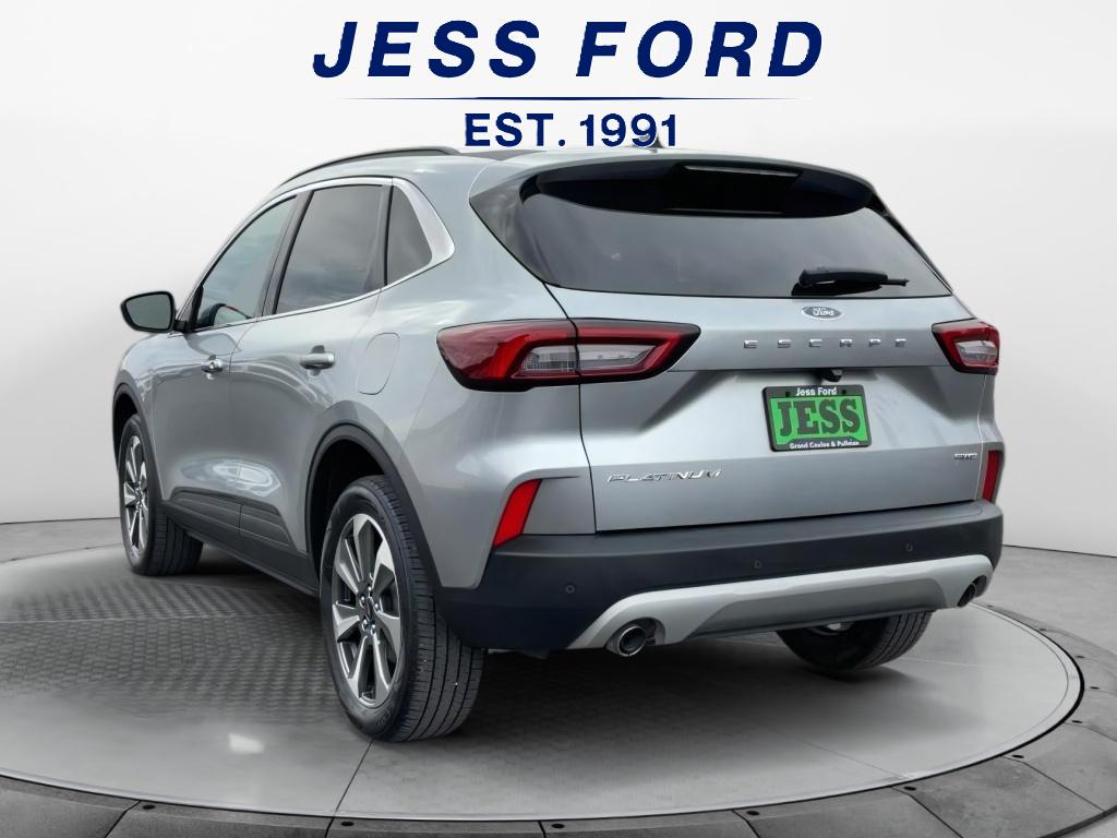 2023 Ford Escape Platinum photo 4