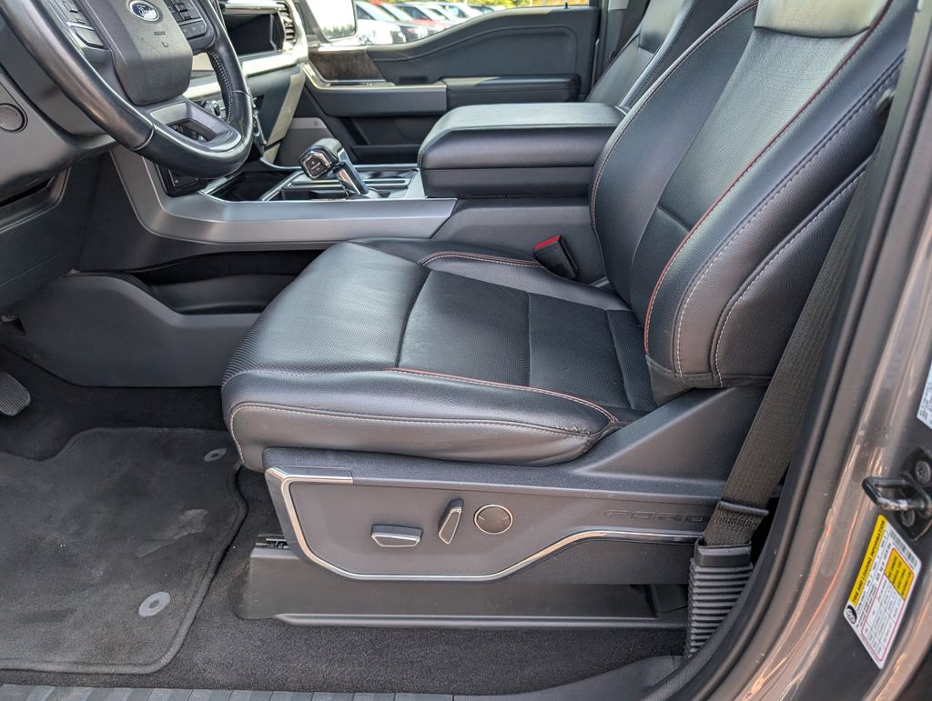 2023 Ford F-150 Lariat photo 7