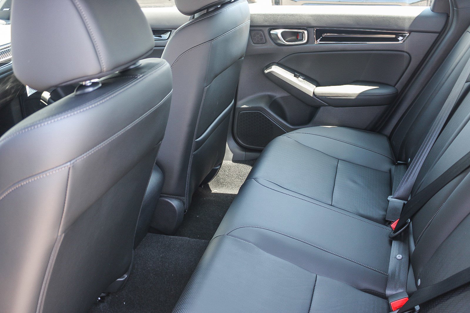 2026 Honda Civic Hybrid Sport Touring photo 19
