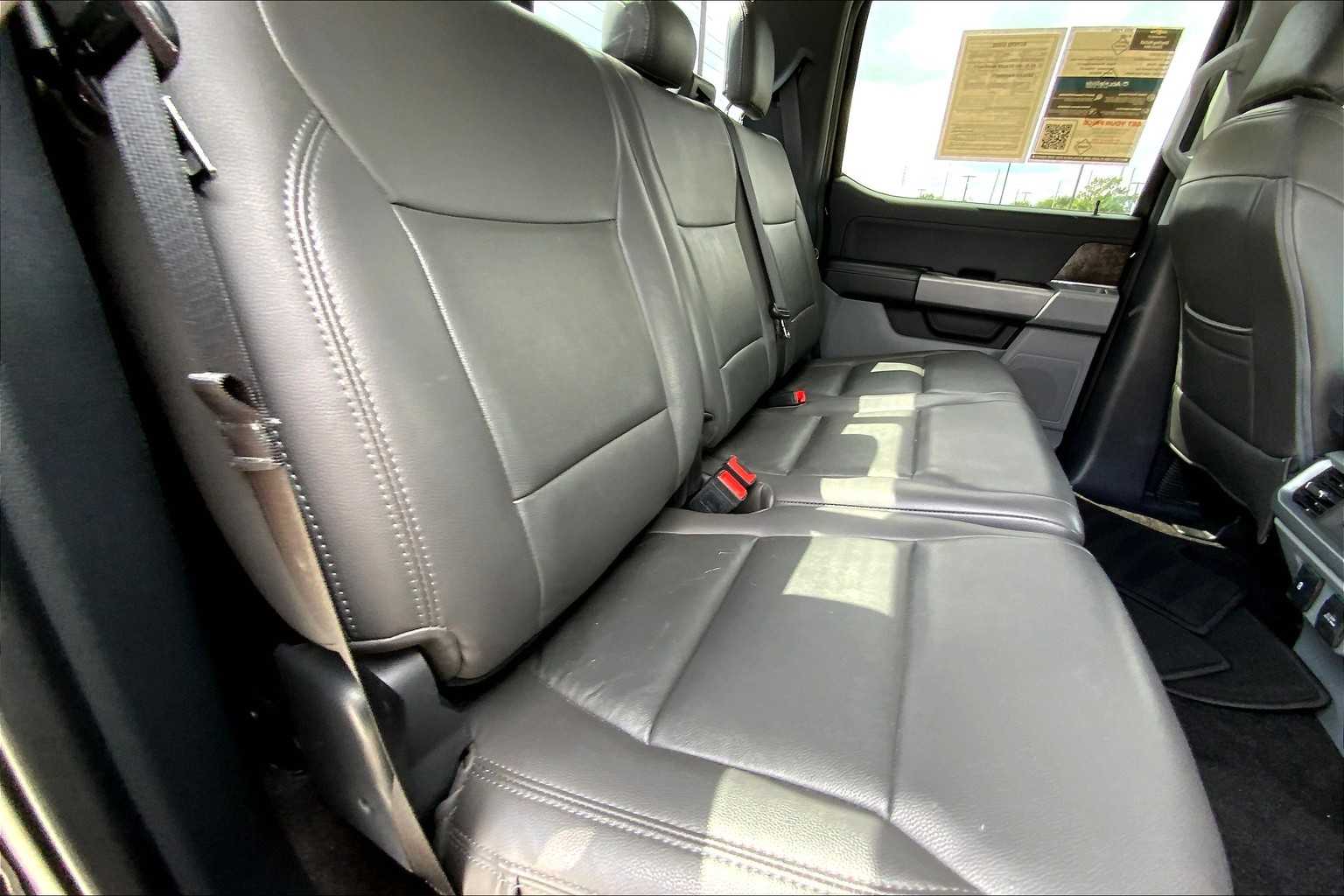 2022 Ford F-150 XLT photo 17
