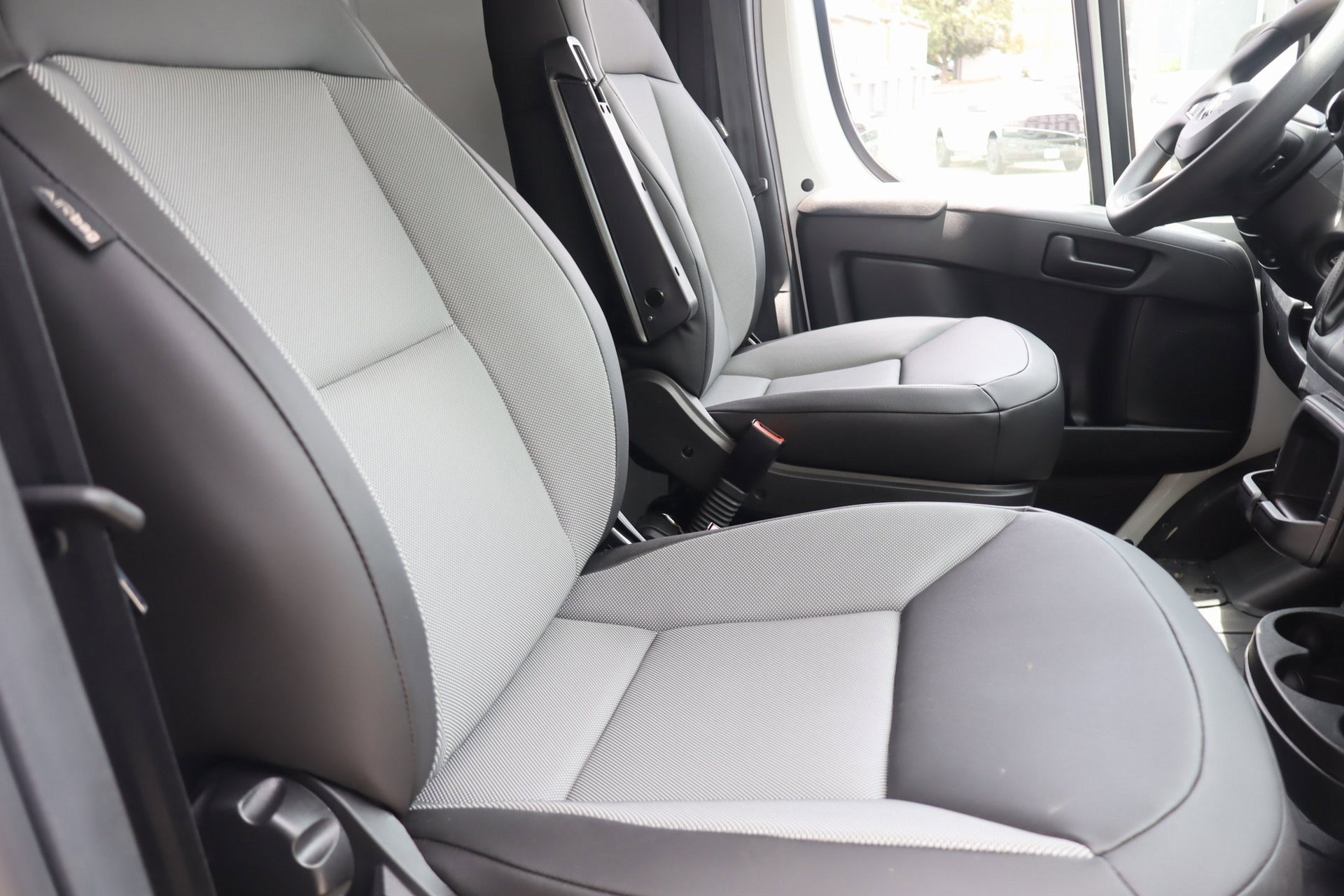 2025 Ram ProMaster 3500 photo 19