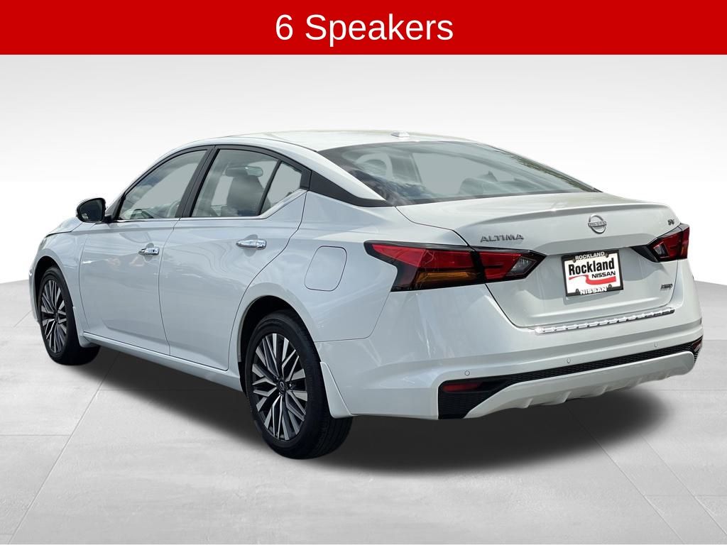2023 Nissan Altima 2.5 SV photo 3