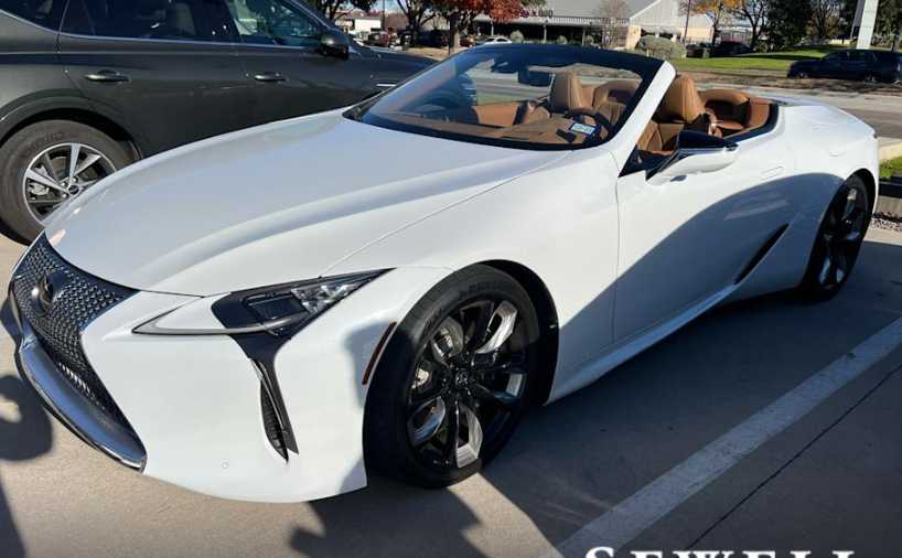 2024 Lexus LC 500's photo