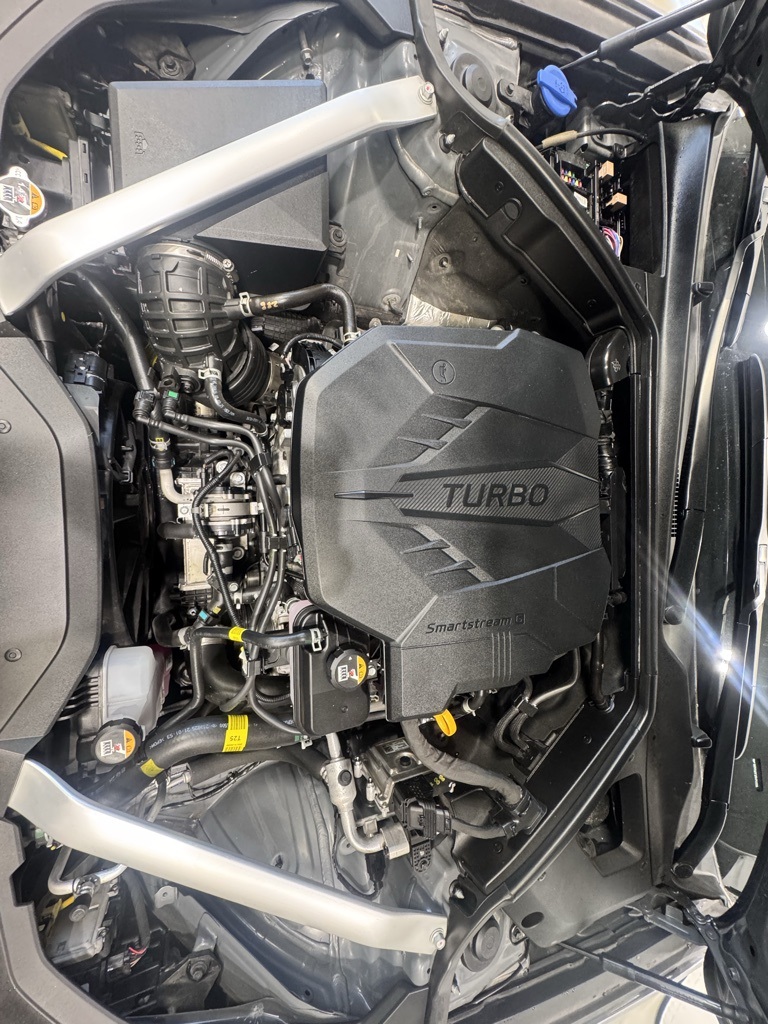 2025 Genesis G70 2.5T photo 30