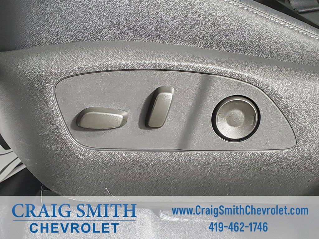 2026 Chevrolet Traverse photo 3