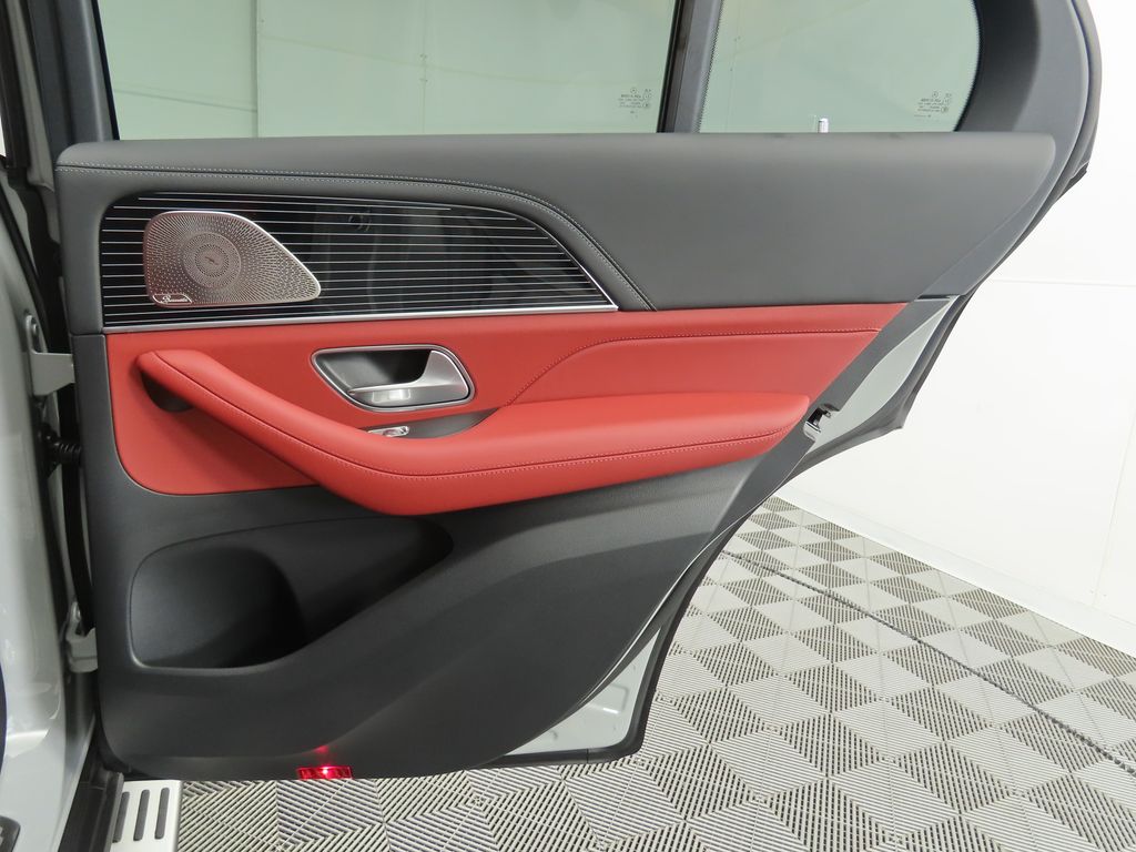 2026 Mercedes Benz GLE 53 AMG 4MATIC photo 28