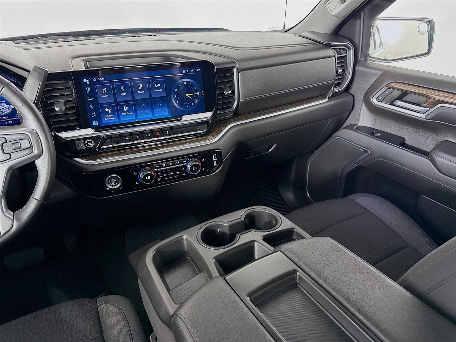 2022 Chevrolet Silverado 1500 LT photo 22