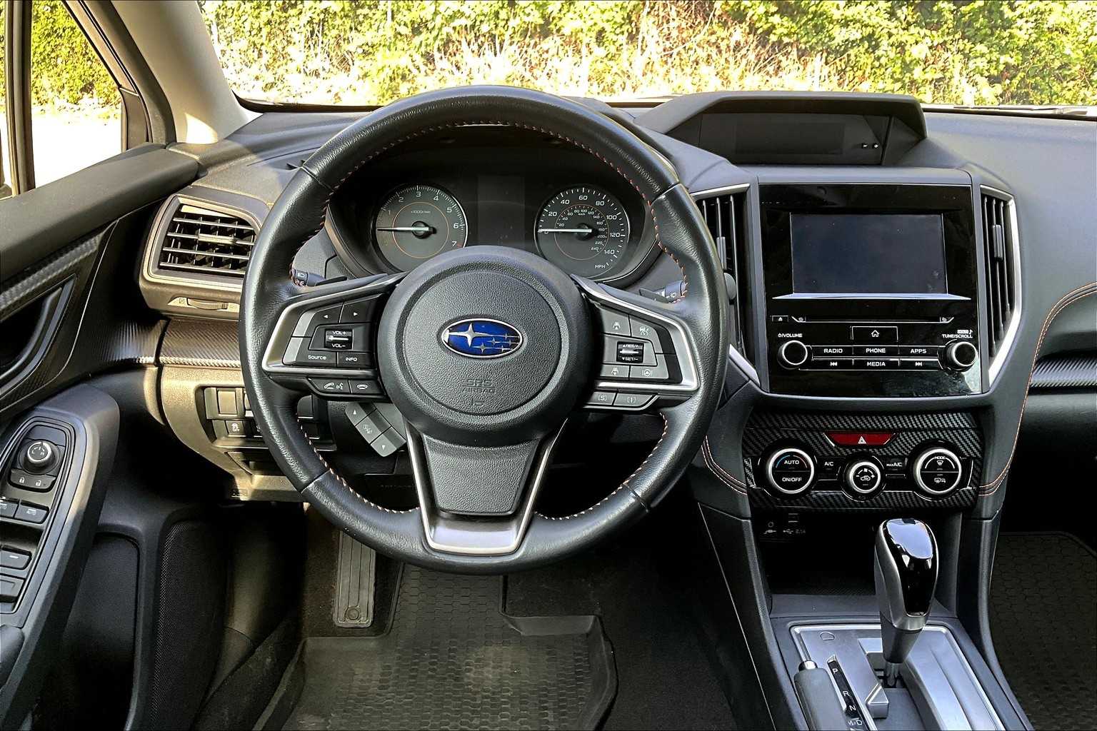 2021 Subaru Crosstrek Premium photo 2