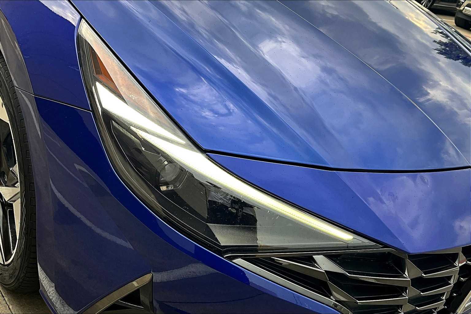2022 Hyundai Elantra Hybrid Limited photo 25