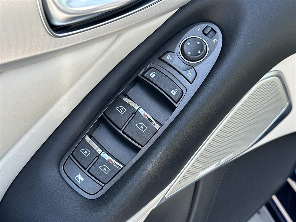2022 Infiniti Q50 LUXE AWD photo 13