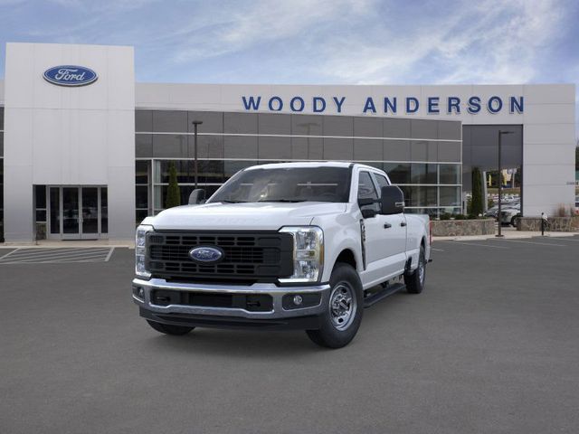 2026 Ford F-250 photo 2