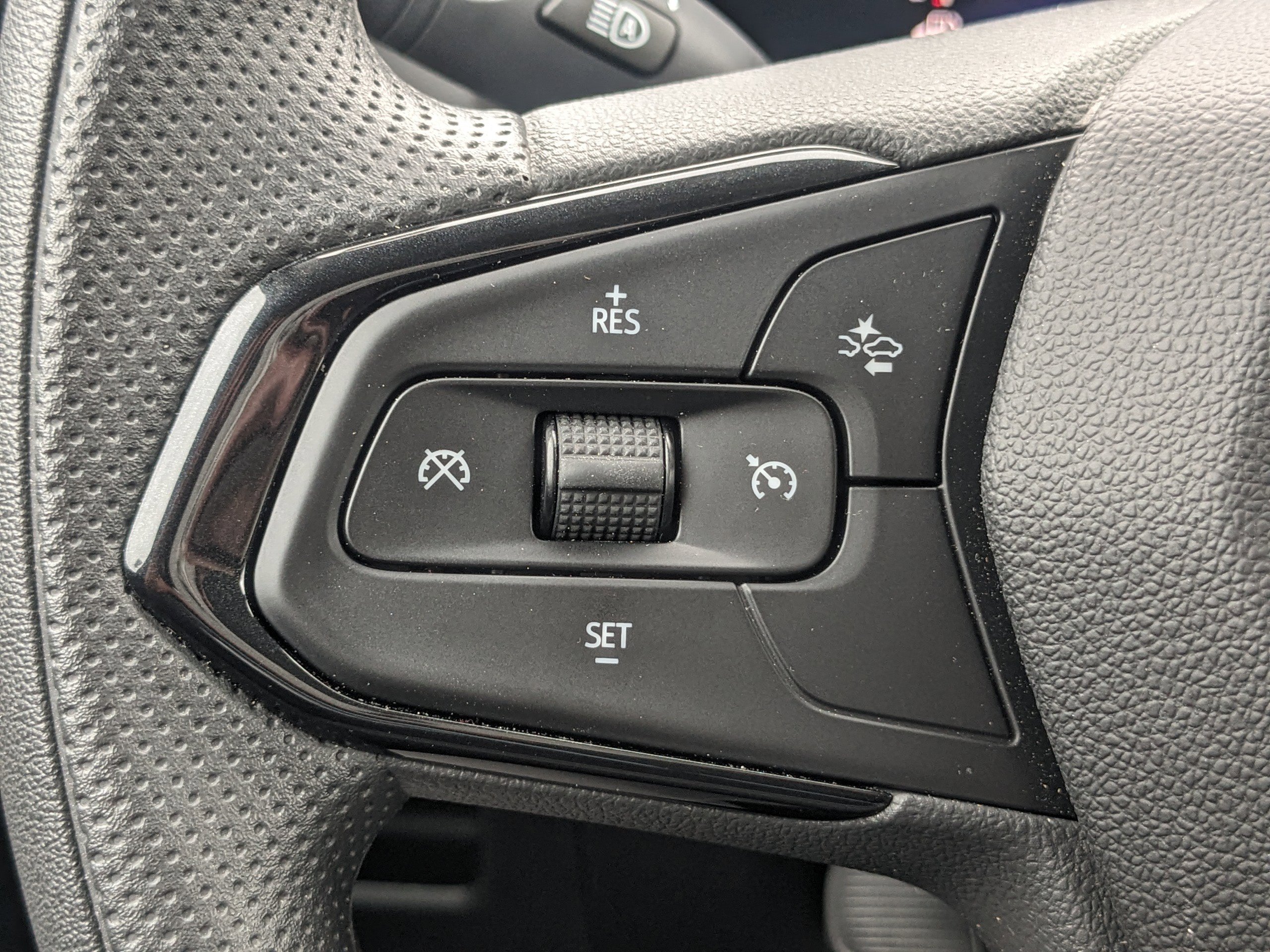 2025 Chevrolet Trailblazer LS photo 22