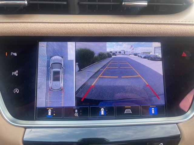 2024 Cadillac XT5 Platinum Premium Luxury photo 4